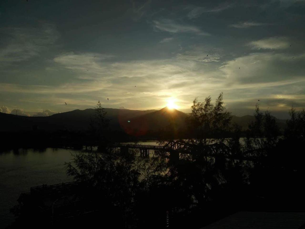 Good Morning Kampot Hotel Eksteriør billede